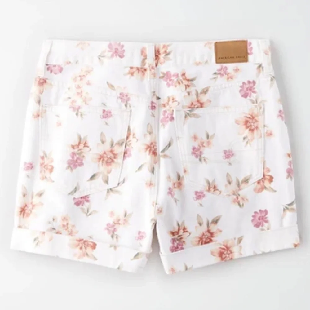 NWOT AEO 🦅 Floral Denim Mom Shorts - Picture 10 of 12